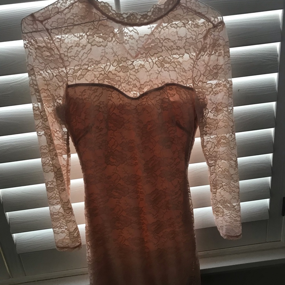 Bebe Dress XS lace